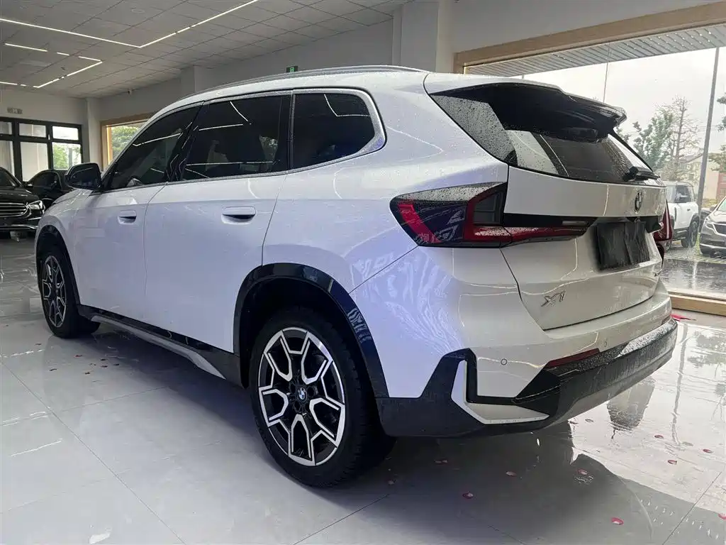 BMW X1 2024 sDrive25Li X Design Package фото 3