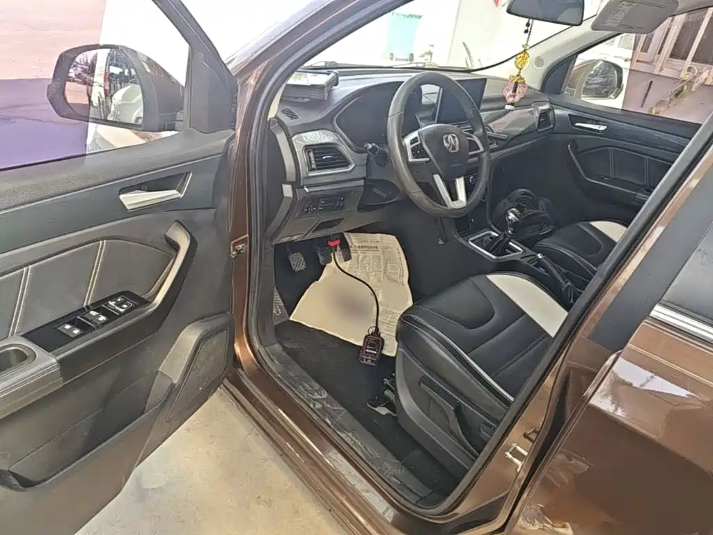 BAIC Weiwang BAW Weiwang M60 2018 2017 1.5L Manual Platinum Edition