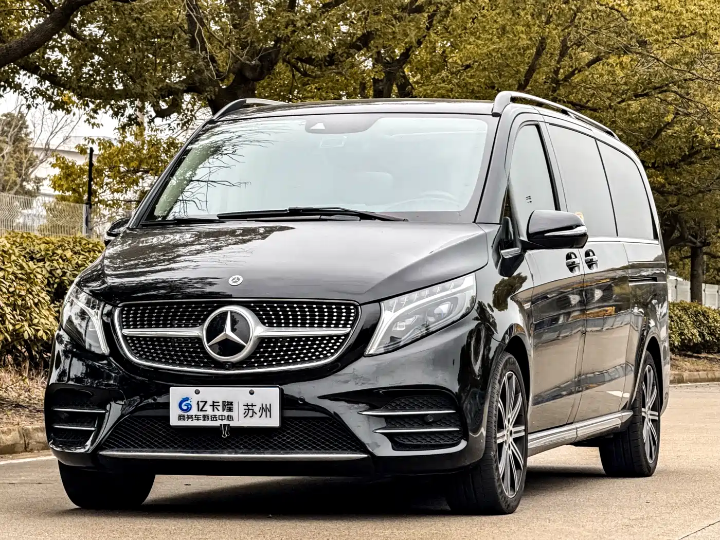 Mercedes-Benz V-Class 2022 V 260 L Long Wheelbase Luxury Edition