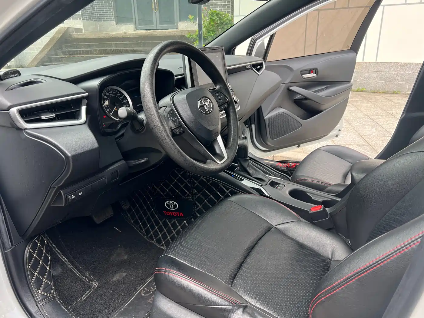 Toyota Levin 2021 185T CVT Luxury Edition фото 14
