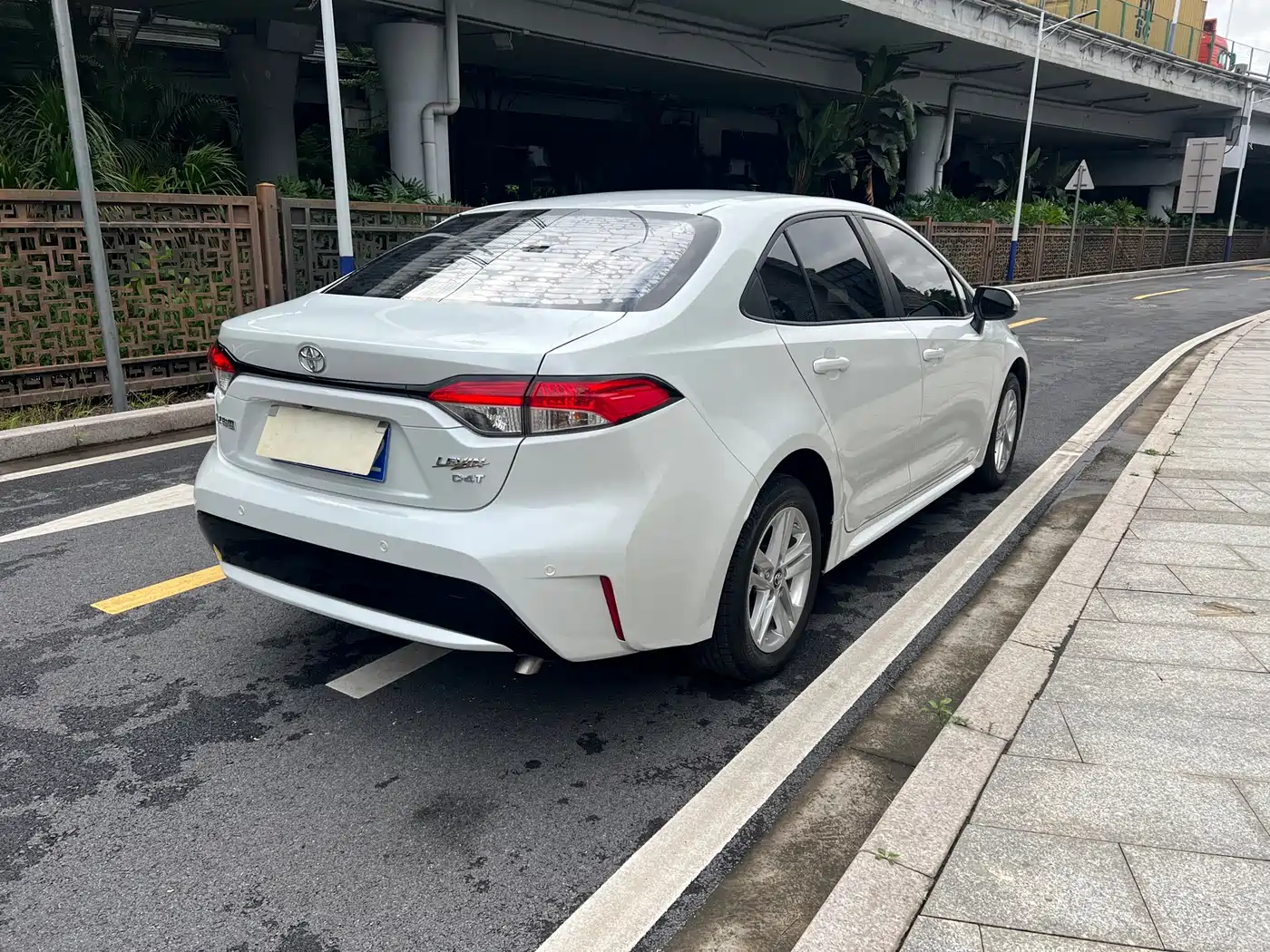 Toyota Levin 2021 185T CVT Luxury Edition фото 6