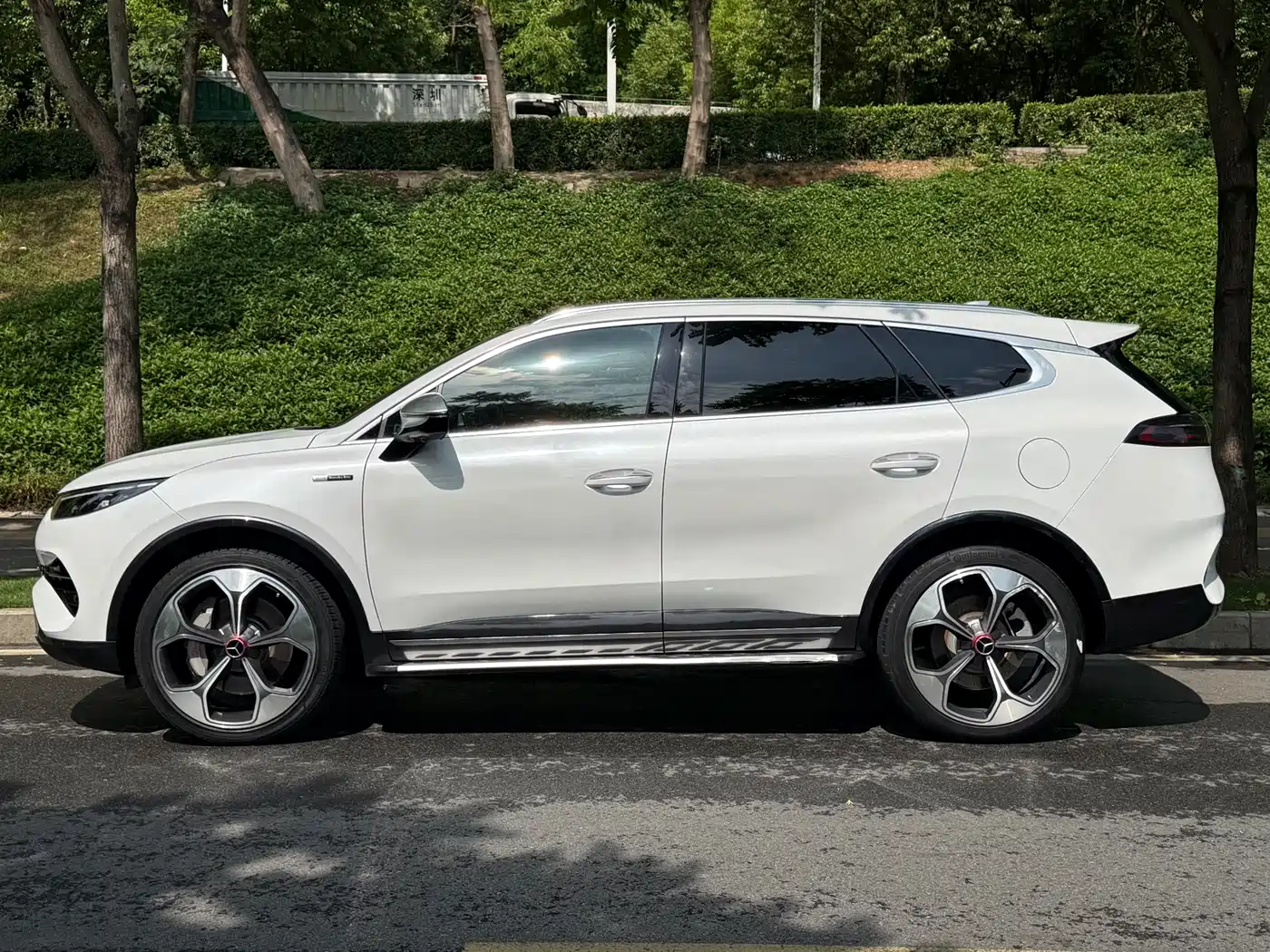 Denza X 2020 Model PHEV Flagship Edition фото 3