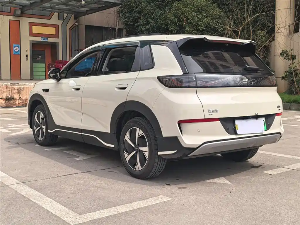 BYD Hai Shi 05 EV 2025 520KM Smart Navigation Edition фото 16