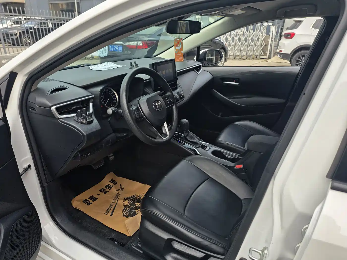 Toyota Corolla 2023 1.5L Pioneer Edition фото 10