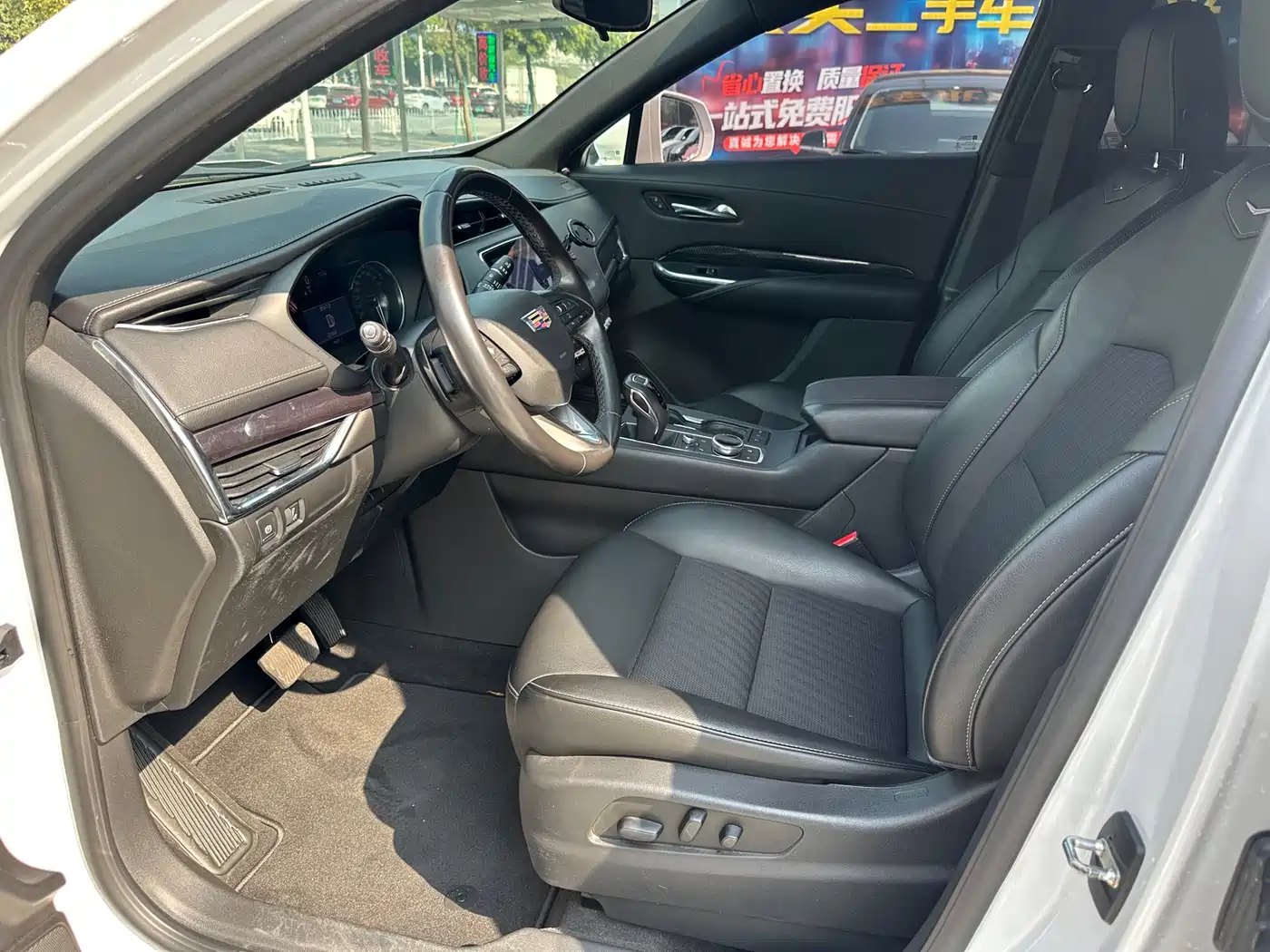 Cadillac XT4 2018 Model 28T 2WD Technology фото 7