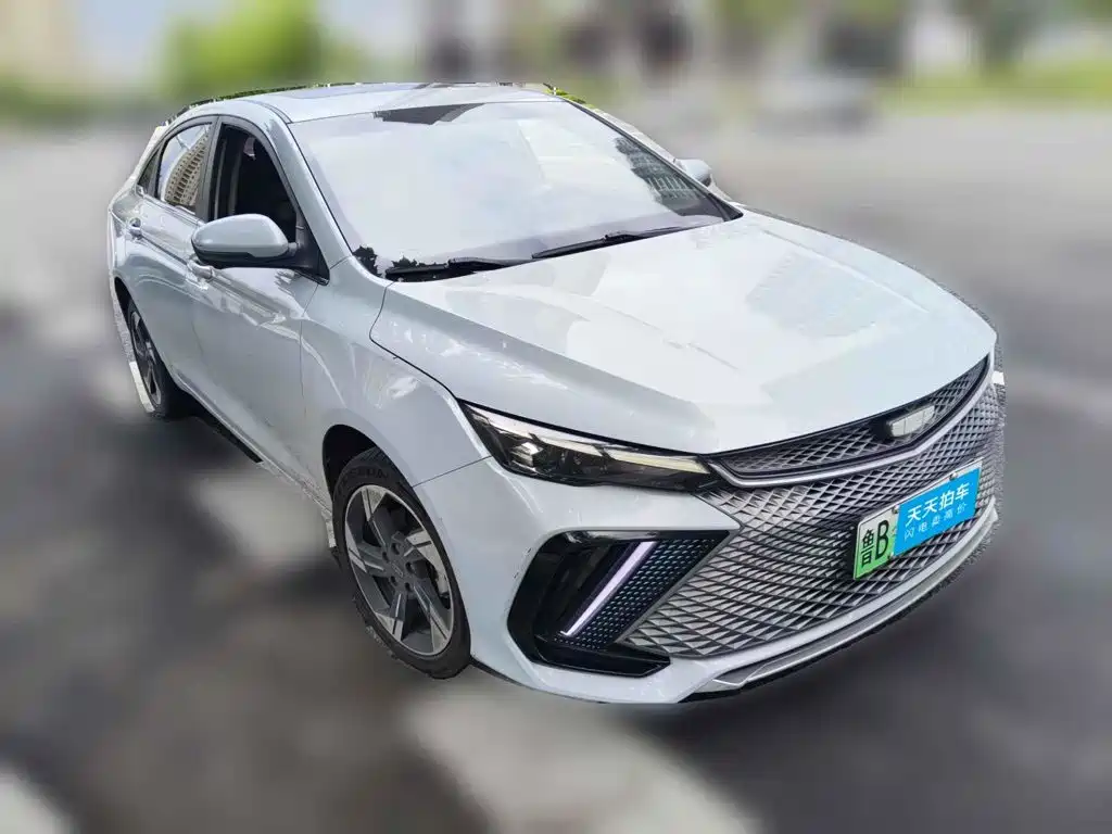 صورة 3 - Geely Emgrand L HiP