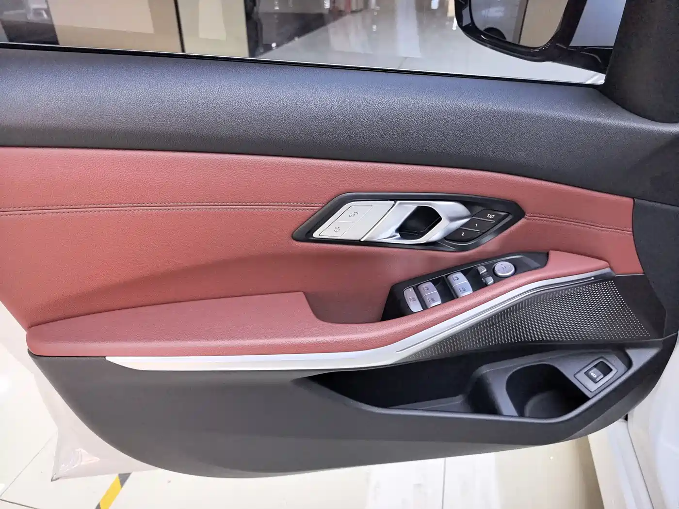 BMW 3 Series 2022 Facelift 325i M Sport Package фото 4