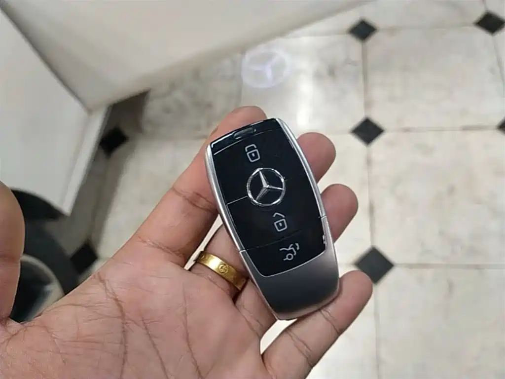 Mercedes-Benz E-Class 2019 E 200 L Sport фото 9