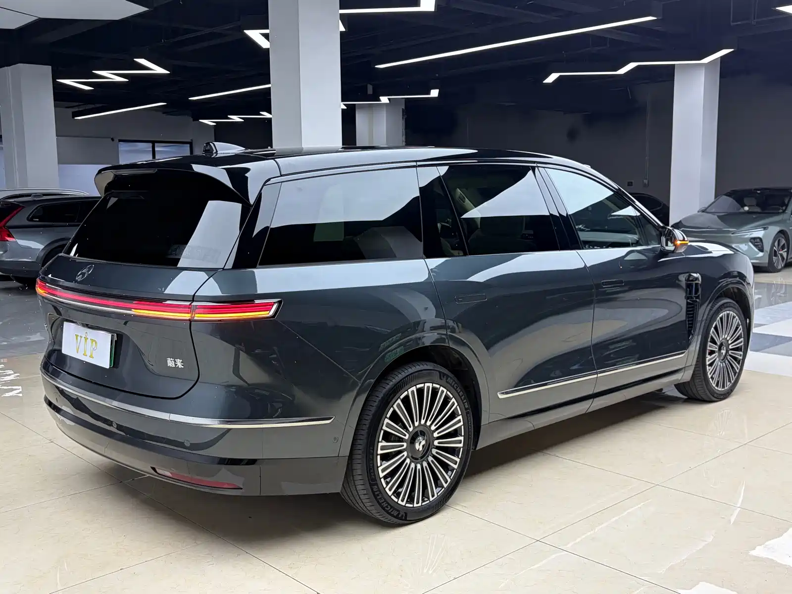 Фото 6 - NIO ES8