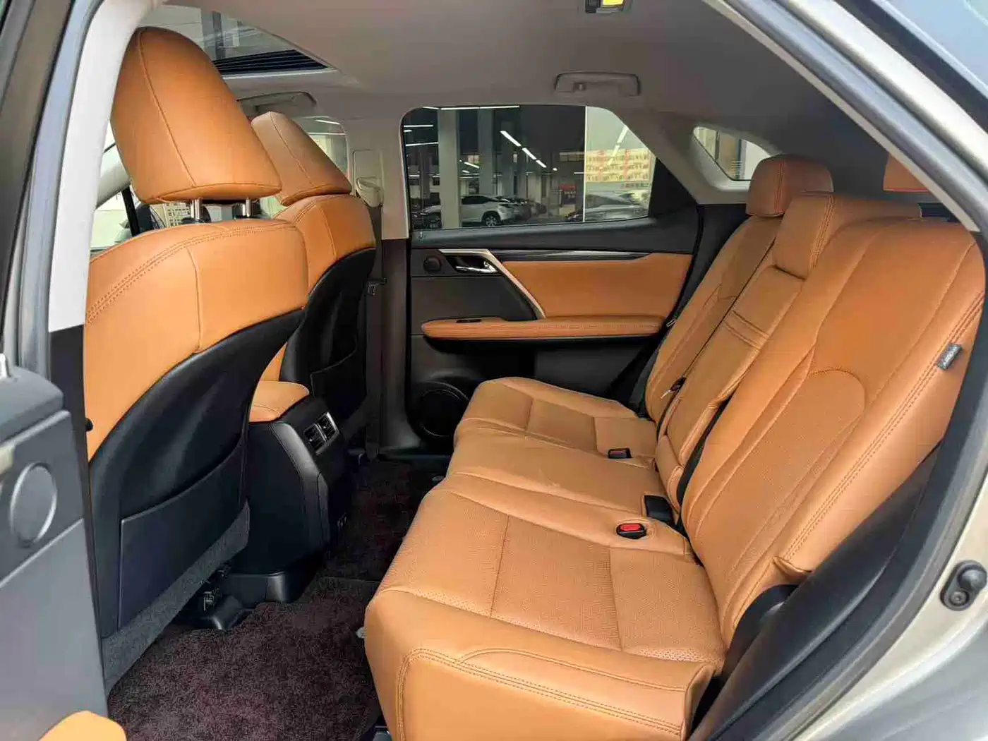 Lexus RX 2020 Facelift 300 2WD Elite Edition фото 7