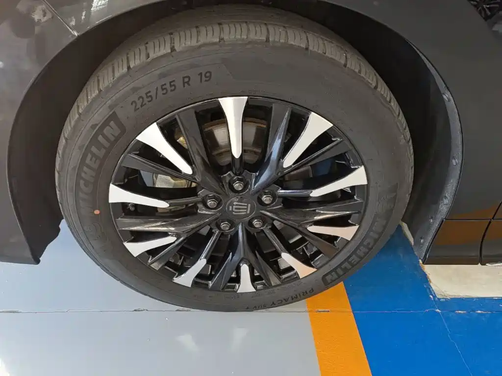 Фото 23 - Toyota Vellfire