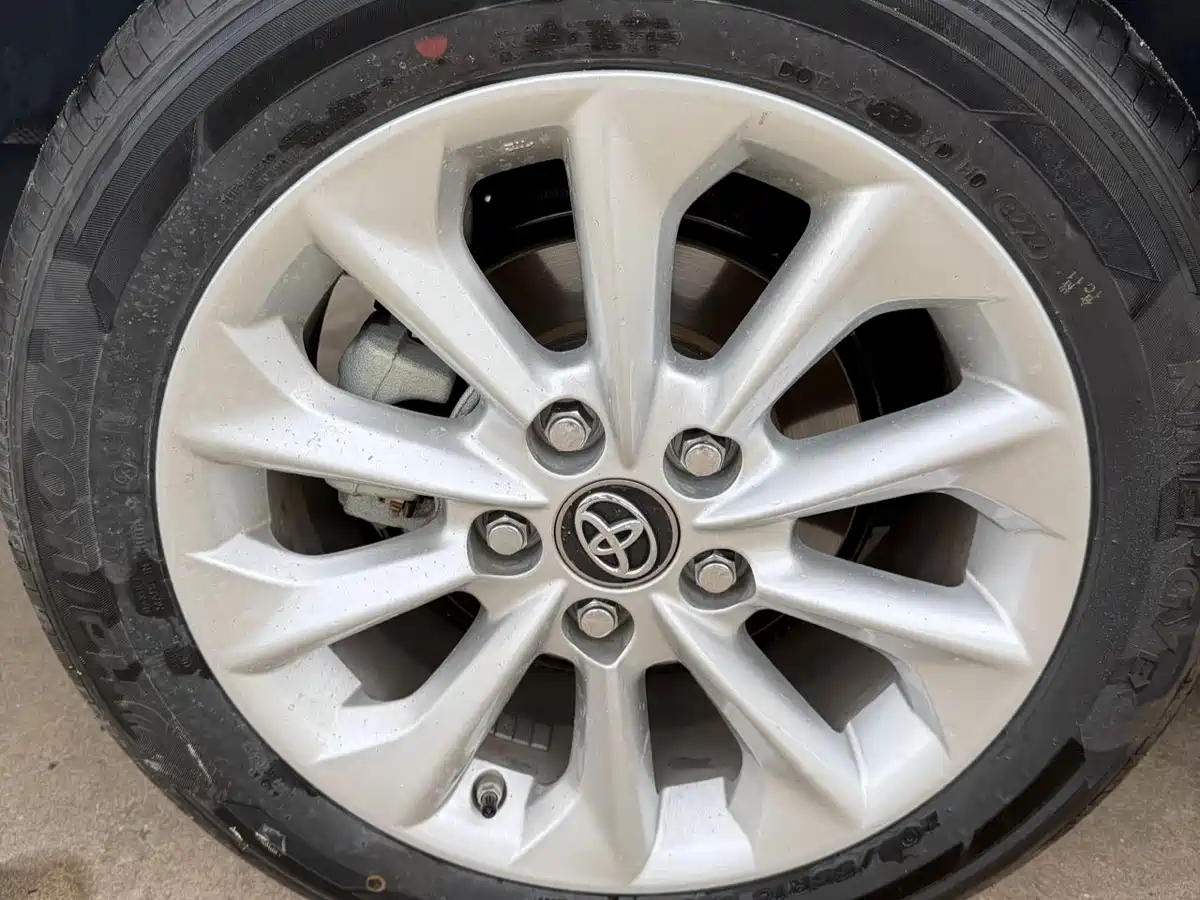 Toyota Corolla 2021 1.2T S-CVT Elite PLUS Edition фото 20