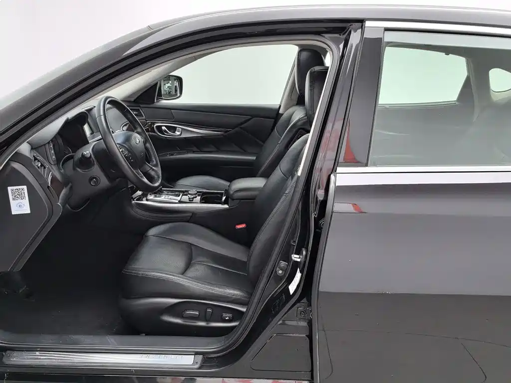 Infiniti Q70 2015 2013 Q70L 2.5L Comfort
