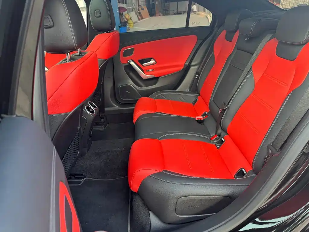 Mercedes-Benz A-Class AMG (Import) 2025 2025 Model Year Facelift AMG A 35 4MATIC