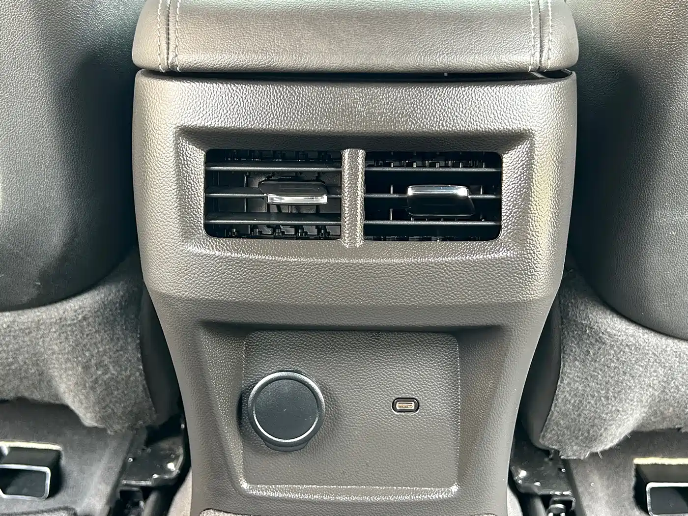 Cadillac CT5 2024 28T Luxury Model Pro фото 30