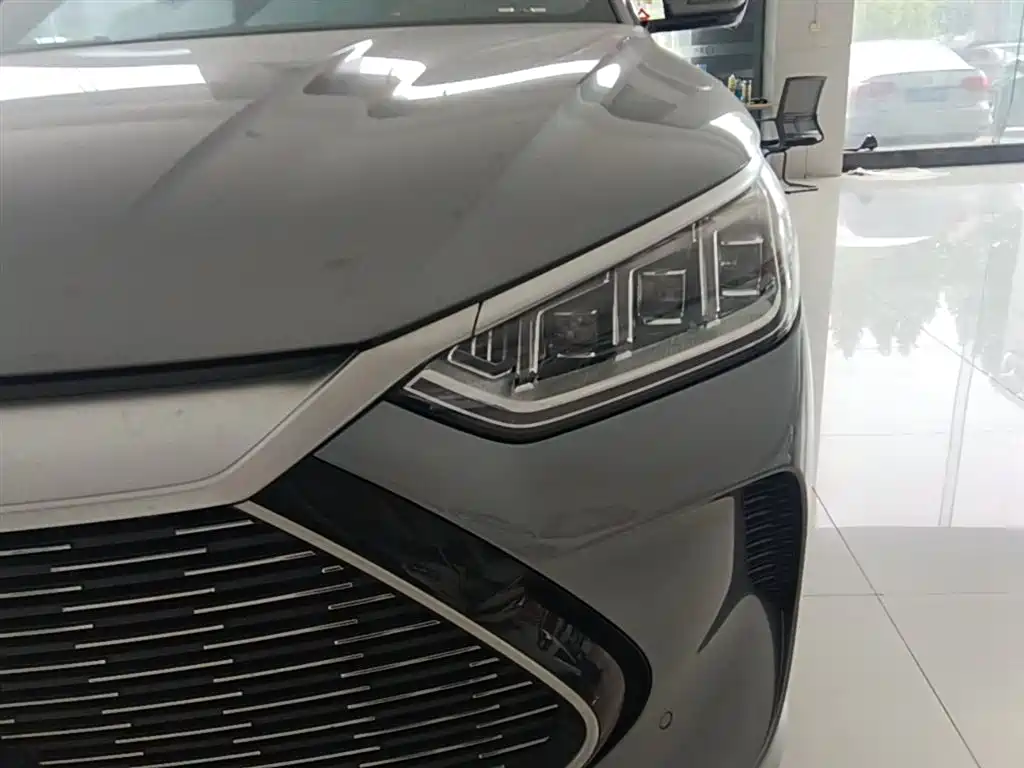 BYD Song PLUS PHEV 2021 DM-i 110KM Flagship фото 24