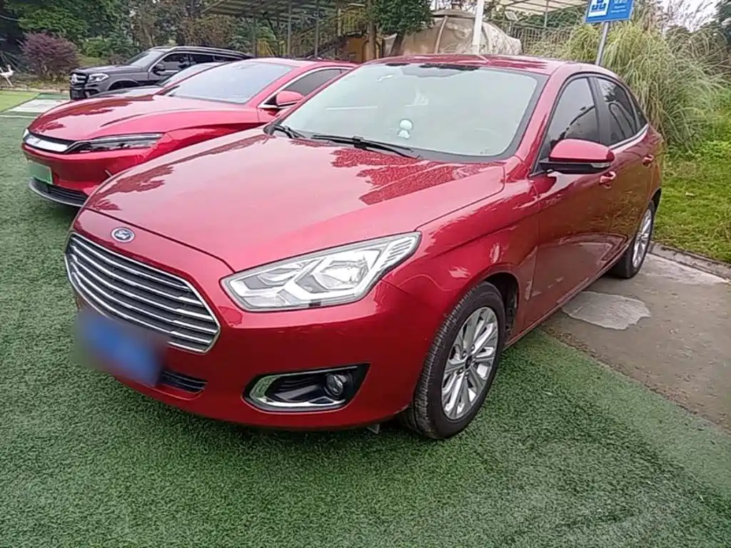 Ford Escort 2015 — пригон из Китая