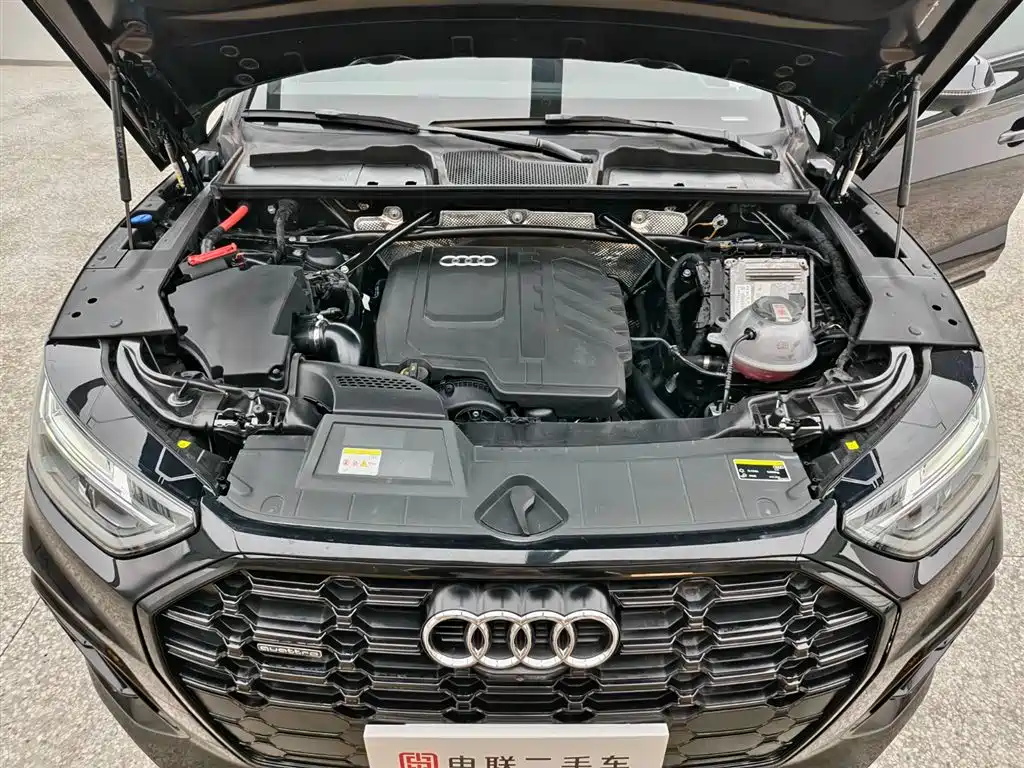 Audi Q5L 2023 40T Luxury Dynamic фото 18