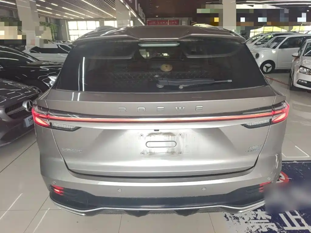 Фото 6 - Roewe RX5