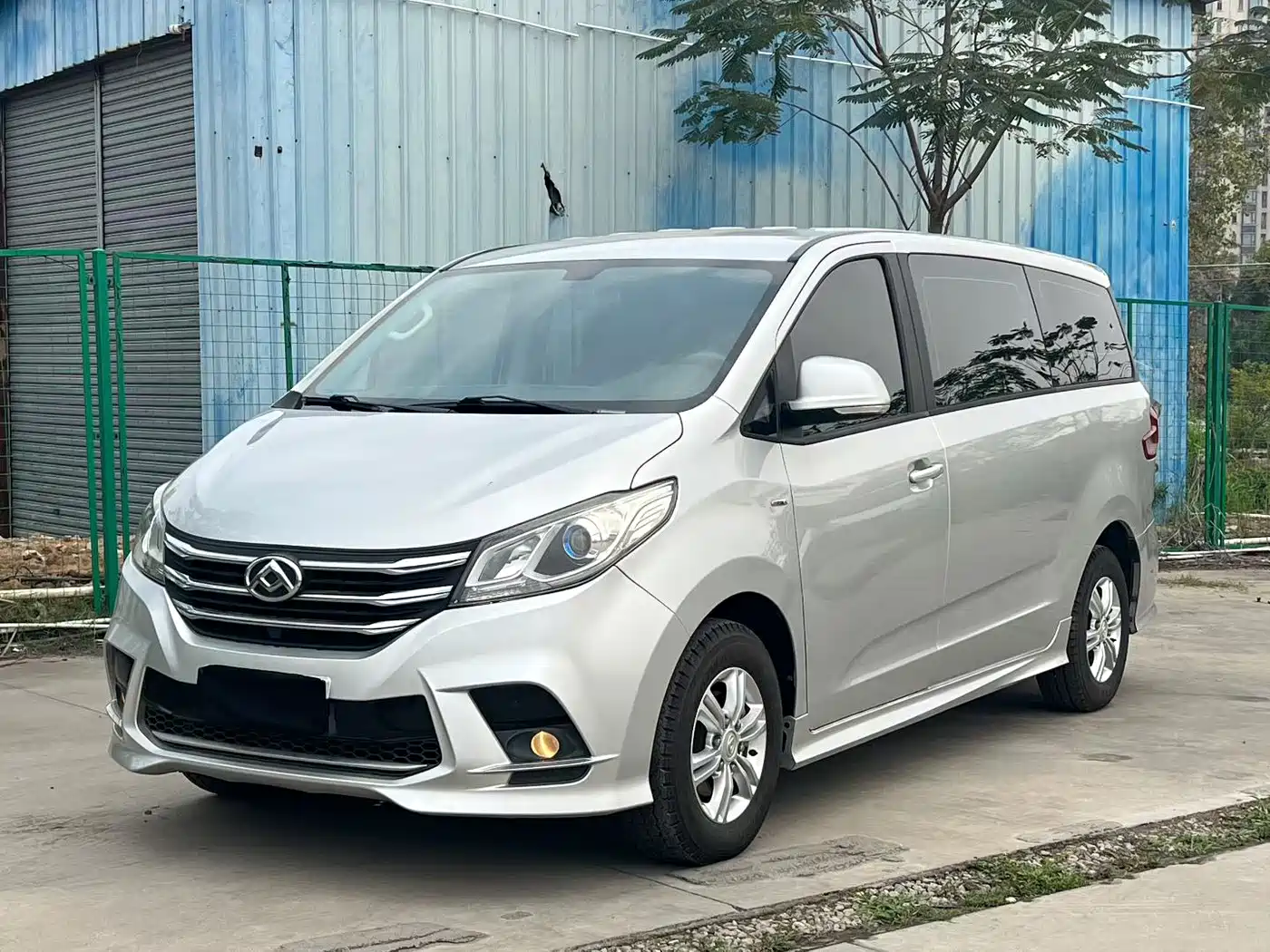 SAIC MAXUS CHASE G10