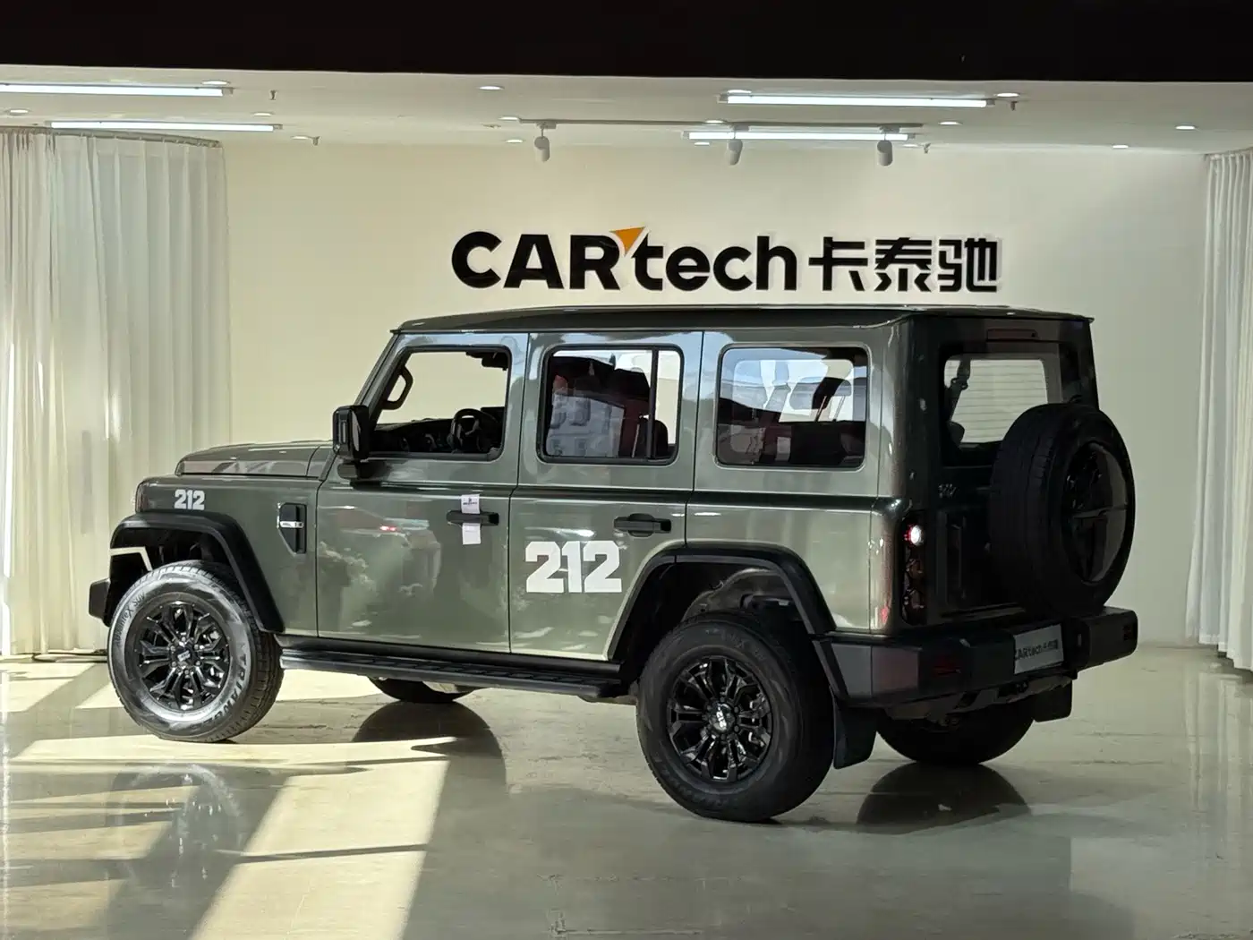 212 T01 2024 2024 2.0T Mechanic