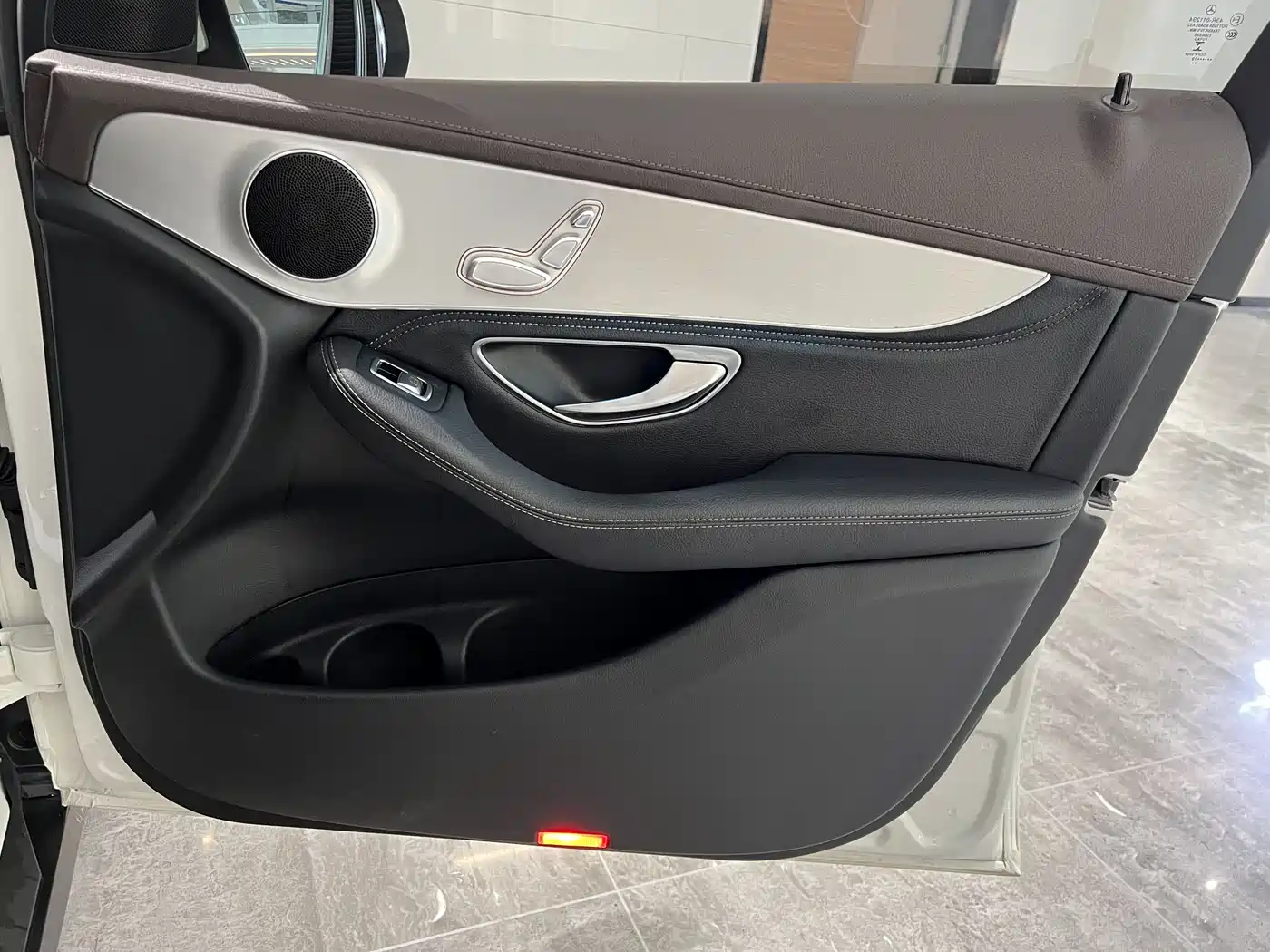 Mercedes-Benz GLC 2019 Model GLC 200 L 4MATIC фото 21