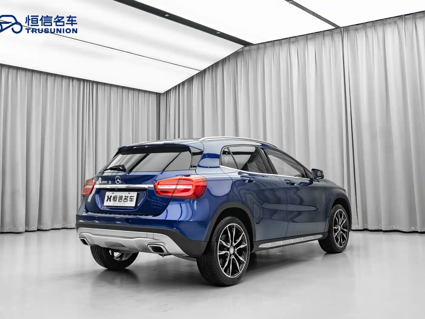 Mercedes-Benz GLA 2016 GLA 200 Fashion фото 4