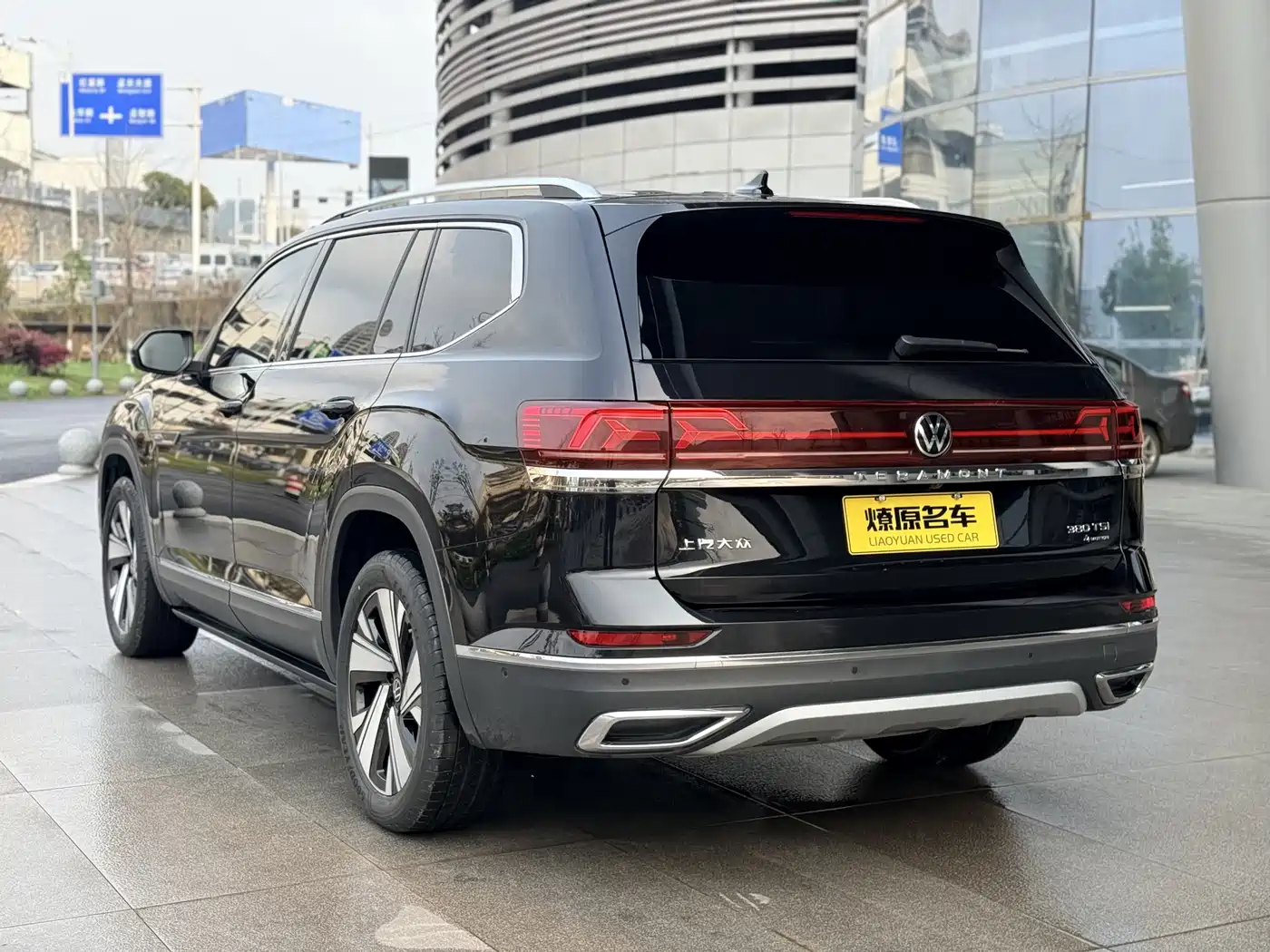 Volkswagen Teramont 2023 380TSI AWD Premium Luxury Edition фото 5