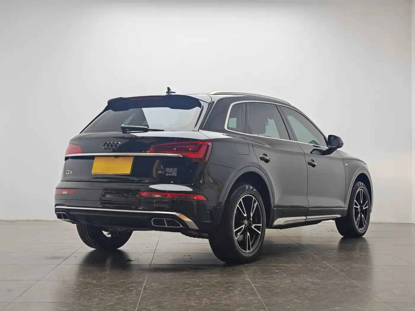 Audi Q5L 2023 40T Fashion Dynamic фото 3
