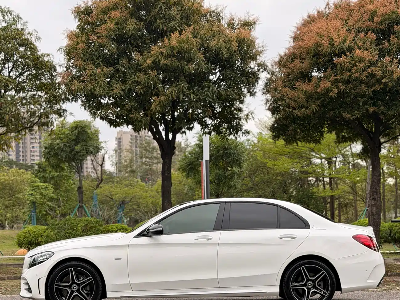 Mercedes-Benz C-Class 2021 C 260 L Sport Starry Exclusive Edition фото 33