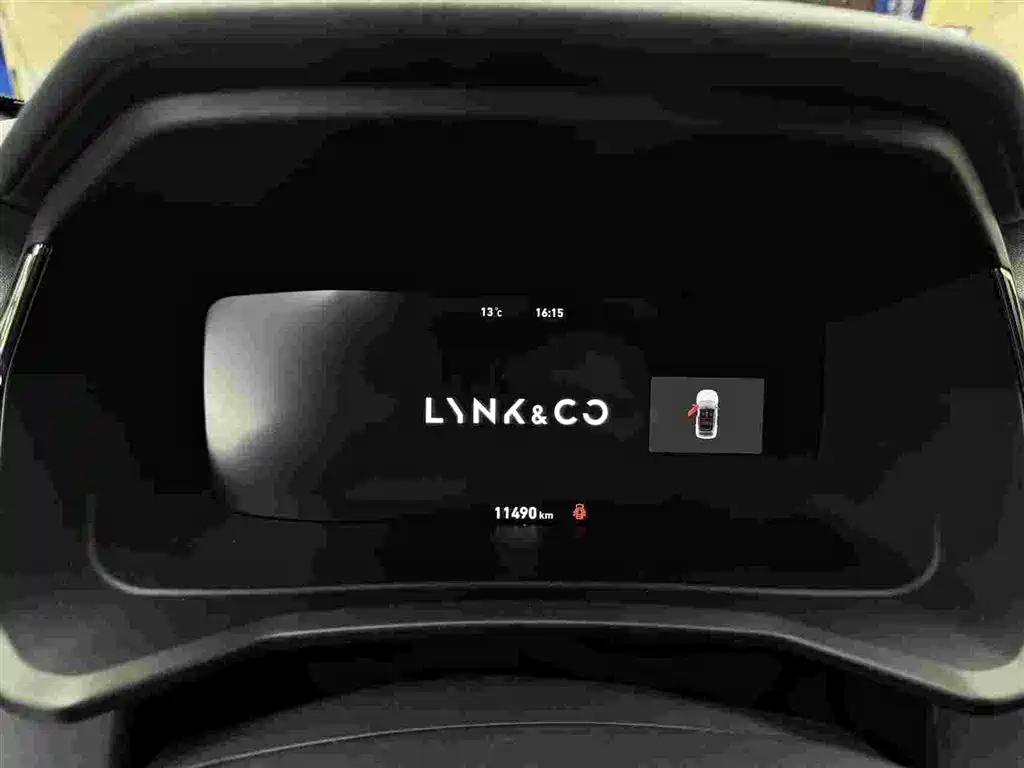 Lynk & Co 06 2023 Remix 1.5T Power Halo фото 4