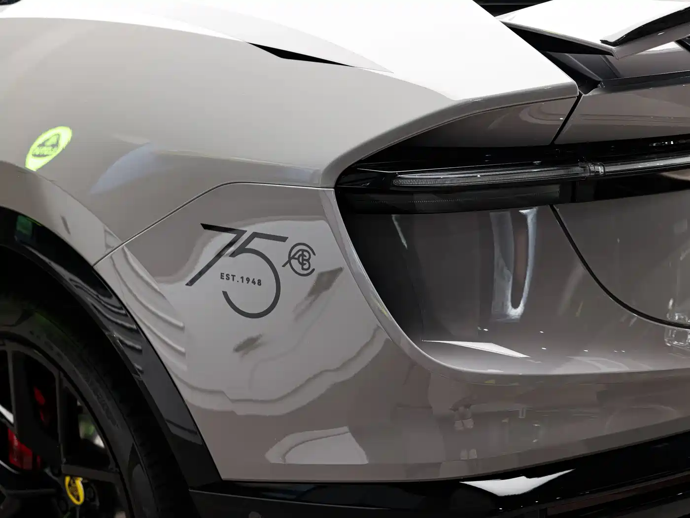Lotus Cars ELETRE 2023 ELETRE S+ фото 6