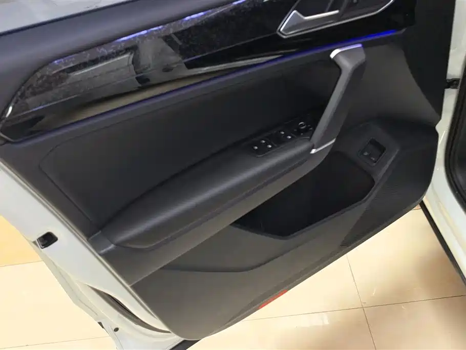 VOLKSWAGEN TANYUE GTE PLUG IN HYBRID