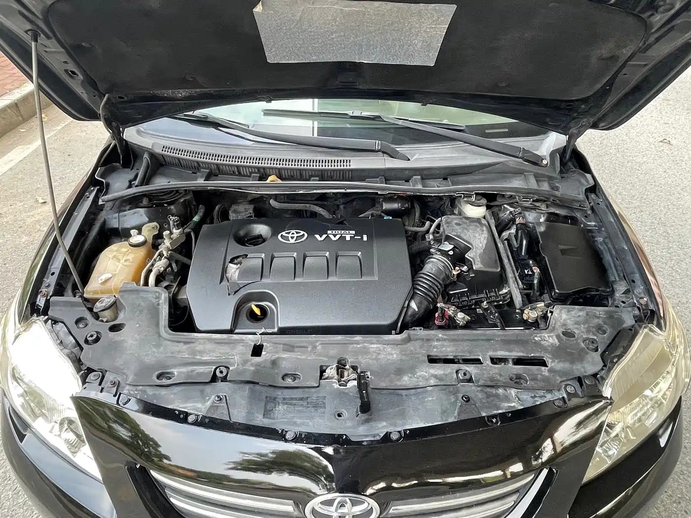 Toyota Corolla 2009 1.8L Automatic GLX-i Special Anniversary Edition фото 12