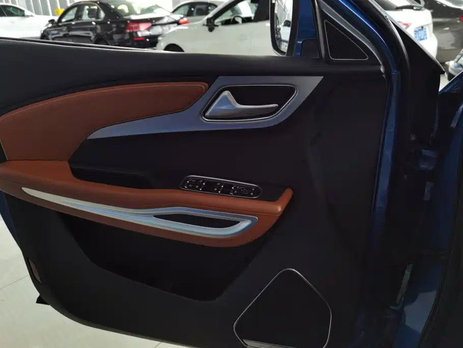 Zotye T300 2018 2017 1.5T CVT Flagship