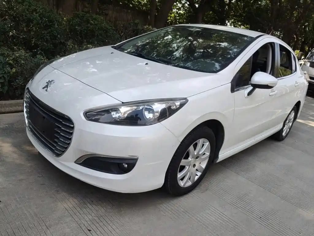 Peugeot 308 2017 2014 Model Joy Edition Classic 1.6L Manual Superior Style
