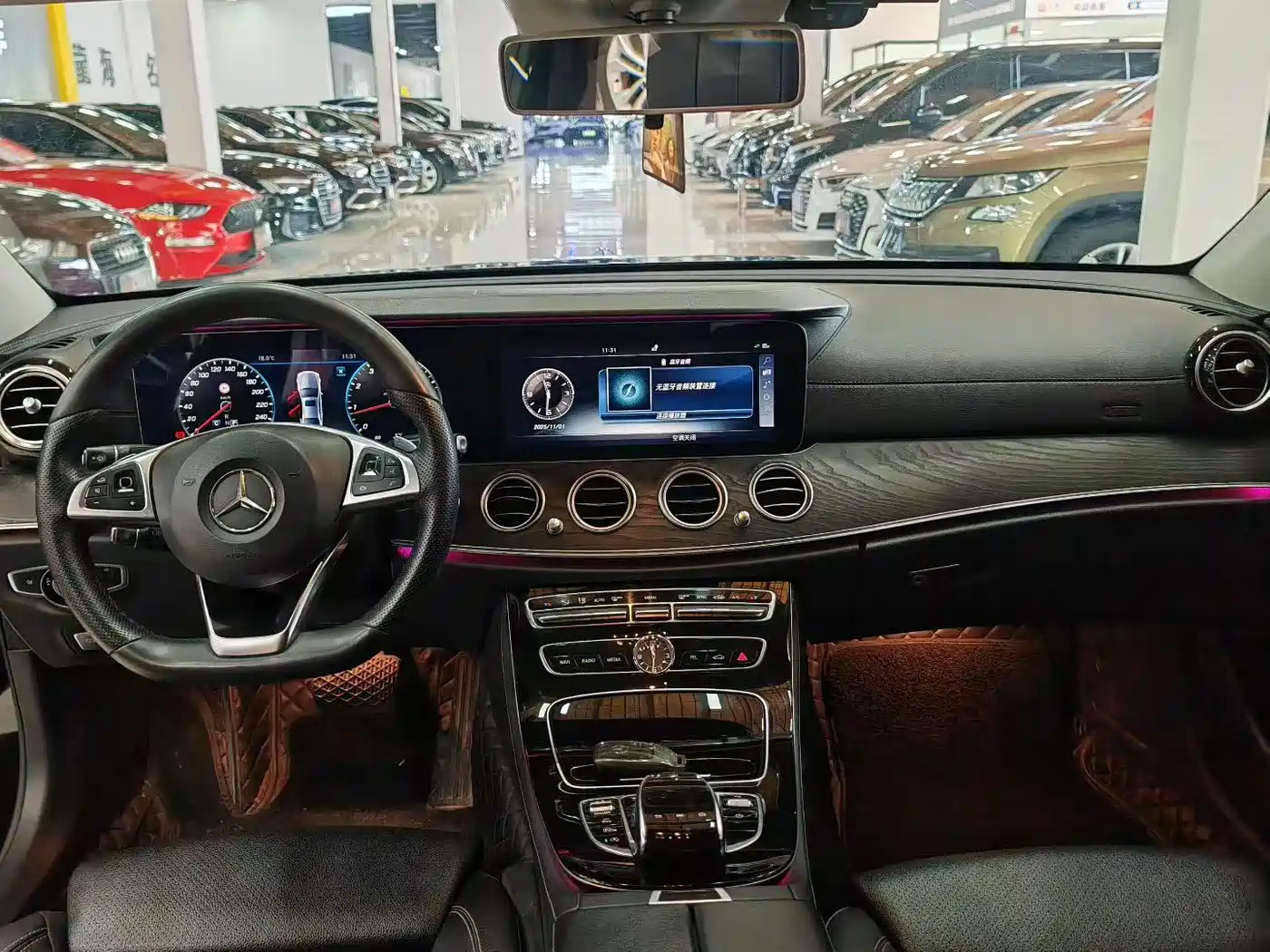 Фото 2 - Mercedes-Benz E-Class