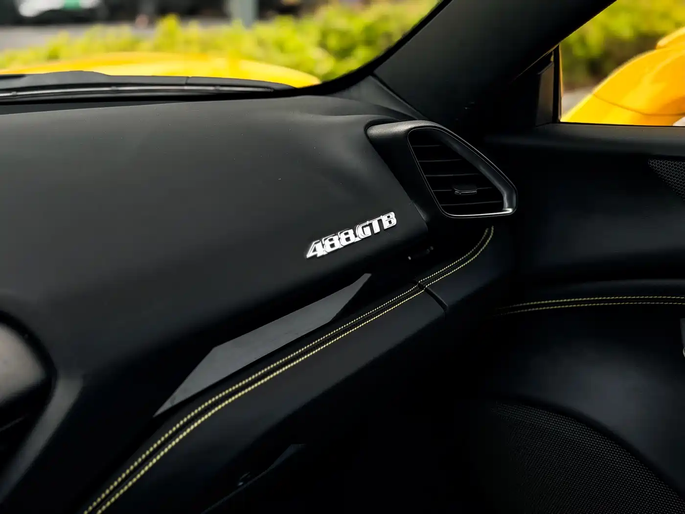 Ferrari 488 2015 488 GTB фото 19