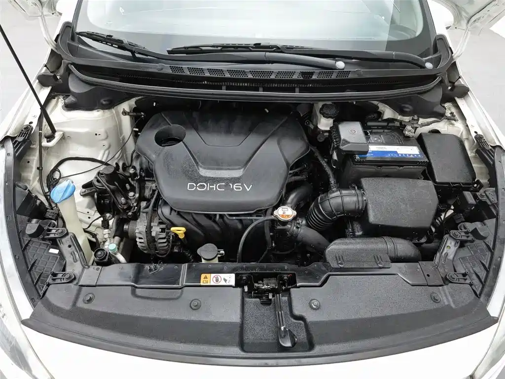 Kia K3 2013 1.6L Automatic Premium фото 6