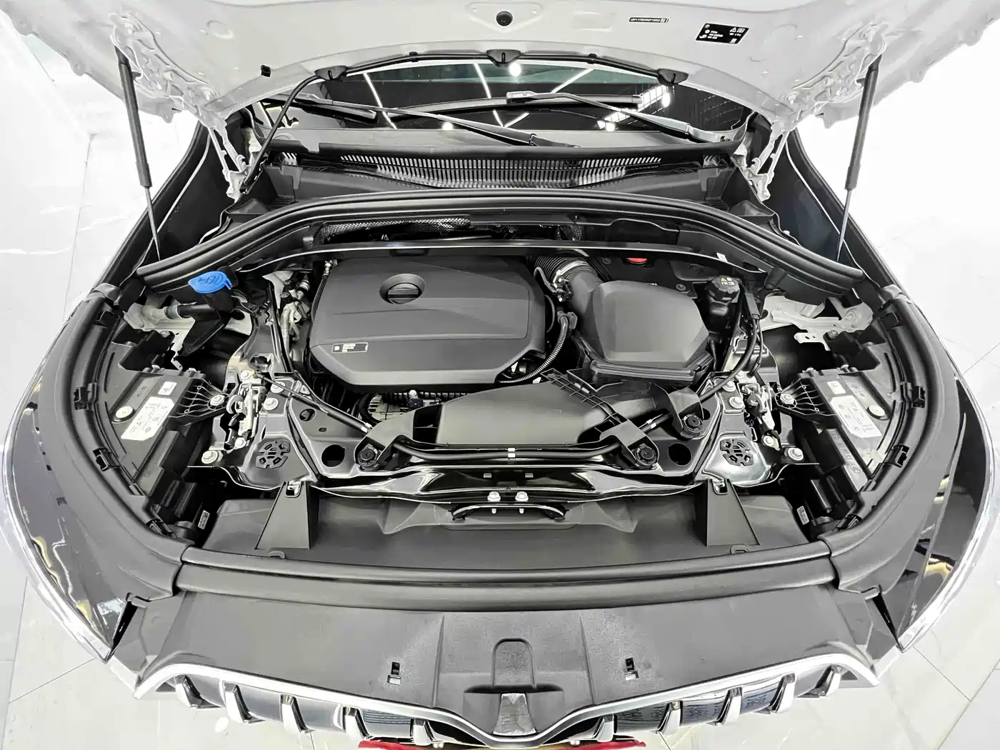 BMW X1 2023 sDrive20Li X Design Package фото 21