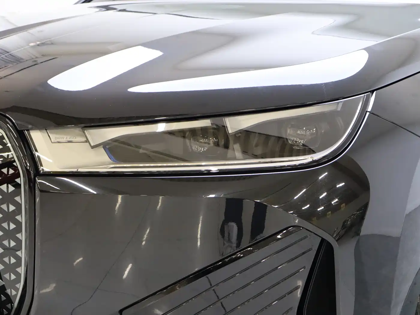 BMW iX 2022 xDrive40 фото 12