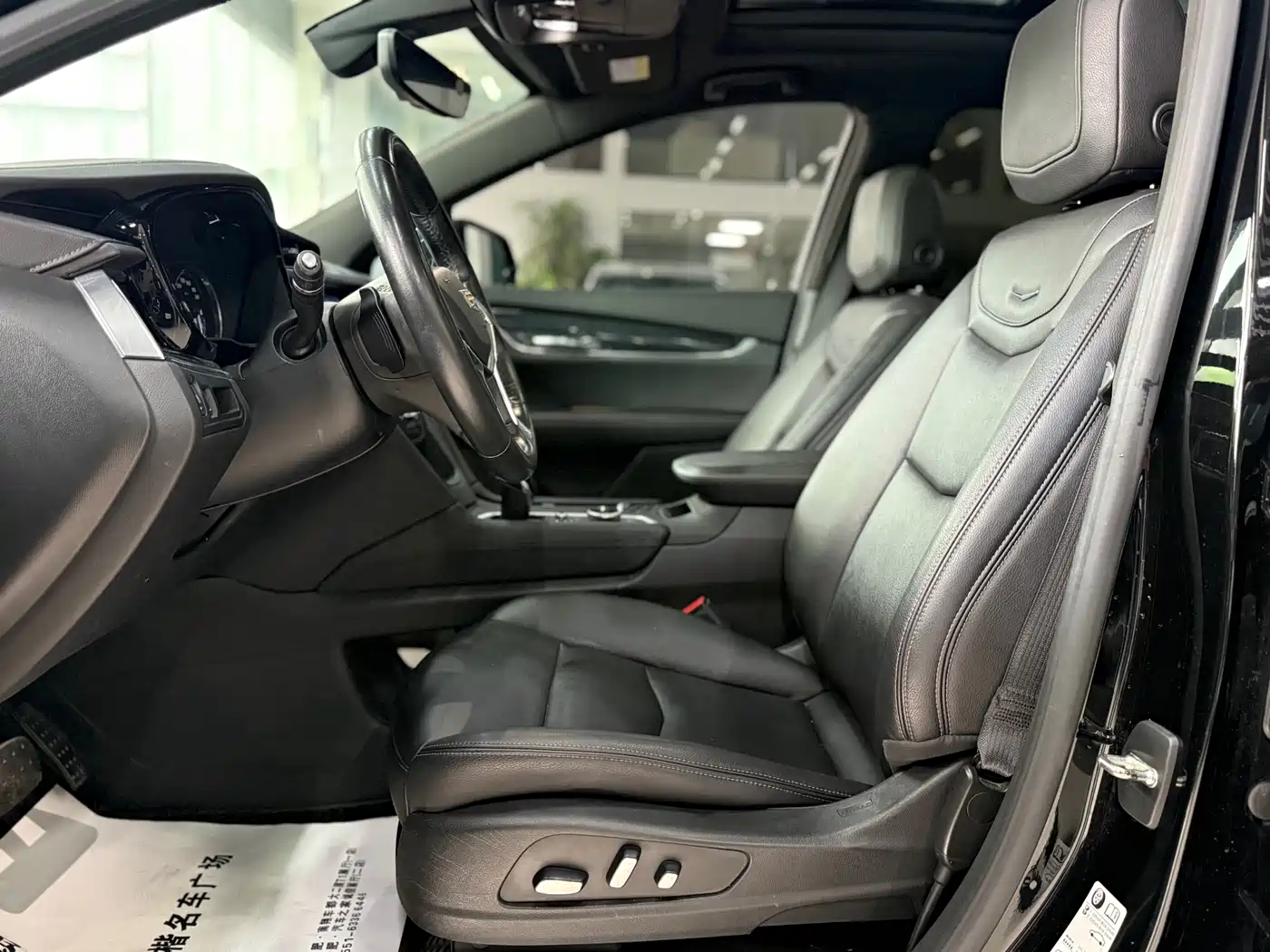Cadillac XT5 2022 2.0T 4WD Luxury фото 9