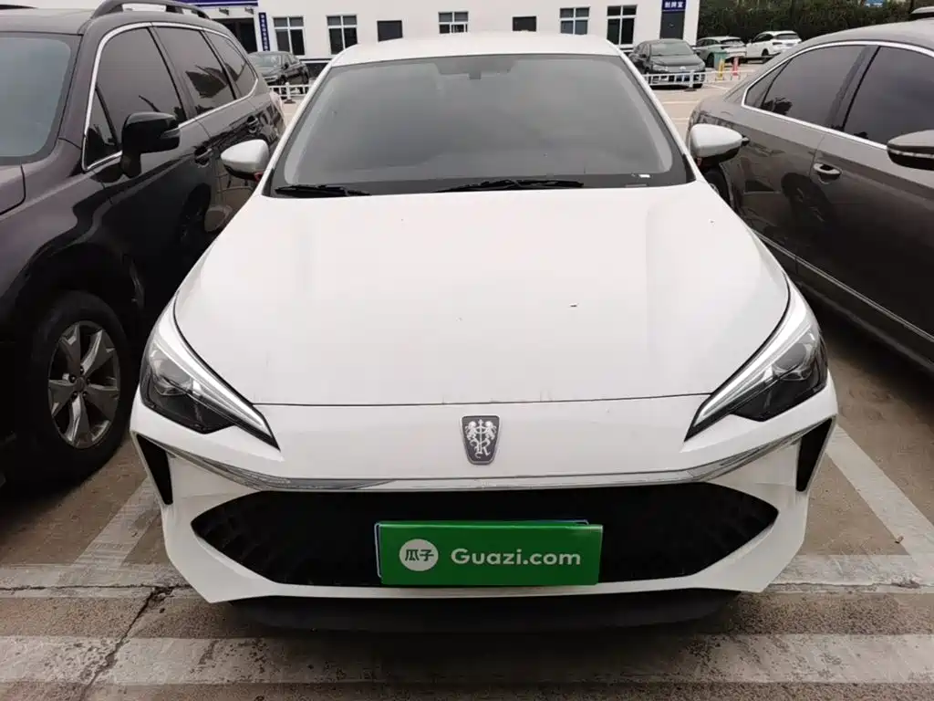 Roewe i5 2025 2023 1.5L Manual Comfort Edition