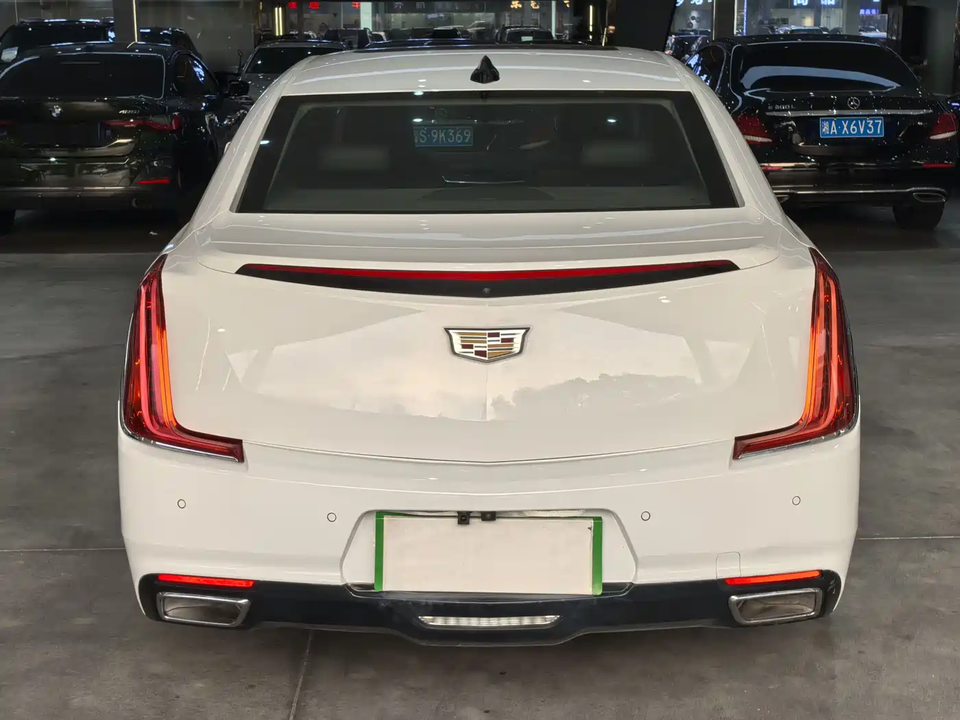 Cadillac XTS 2018 28T Technology фото 10