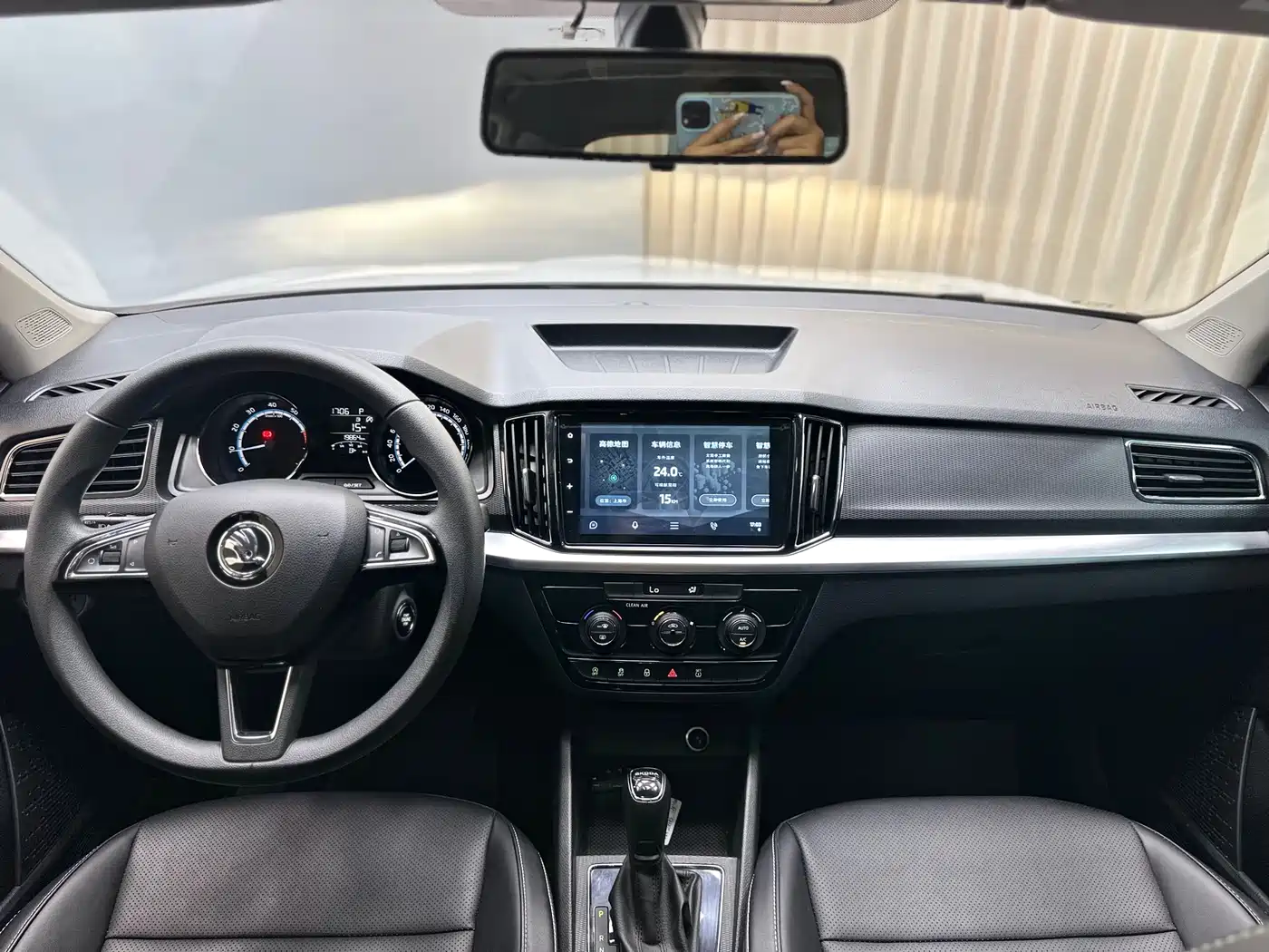 Škoda Kamiq 2024 Model 1.5L Automatic Comfort Edition фото 20