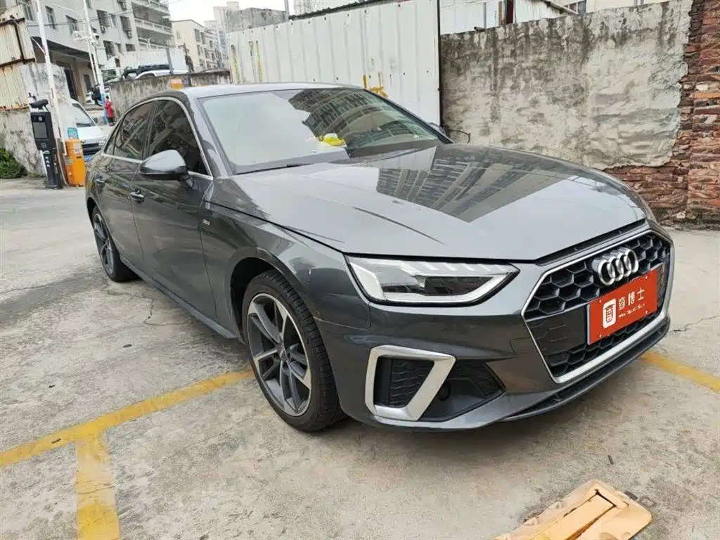 Audi A4L 2020 40 TFSI Fashion Dynamic Edition фото 2