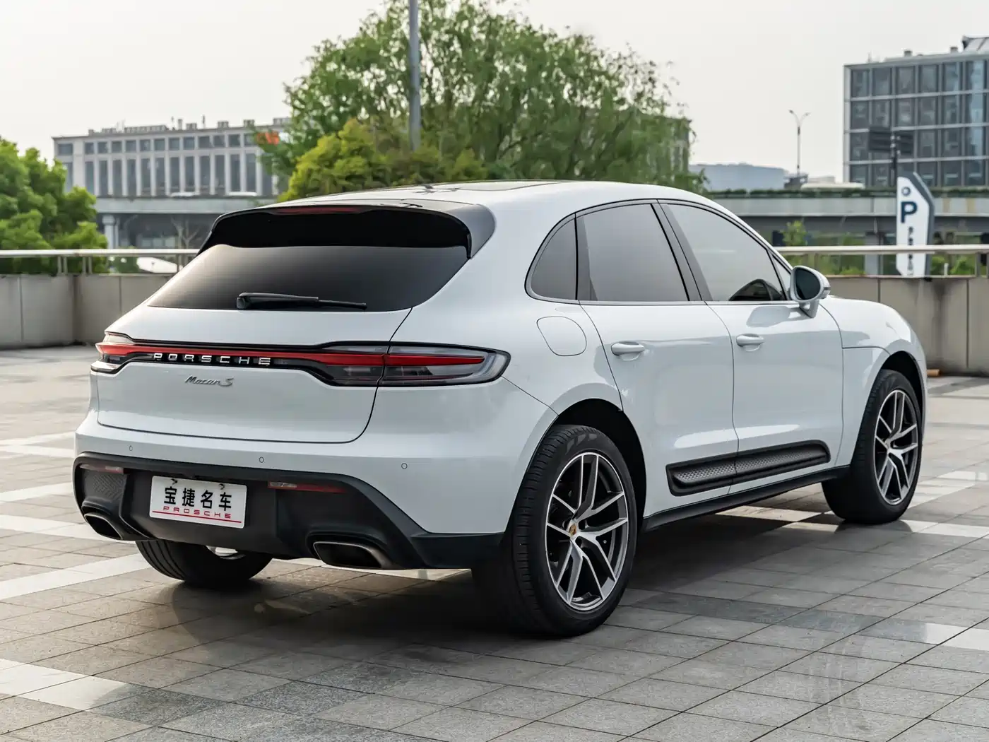 Porsche Macan 2022 Macan 2.0T фото 7