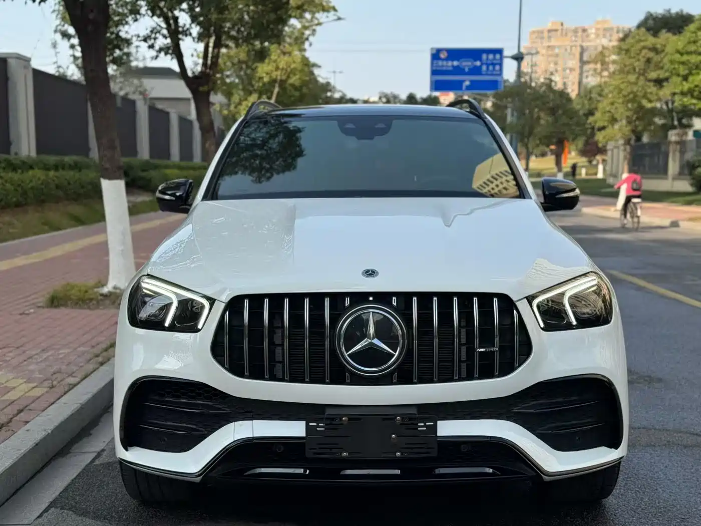 MERCEDES-BENZ GLE AMG