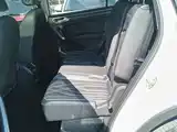 صورة 17 - Volkswagen Tiguan L