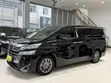 Фото 1 - Toyota Vellfire